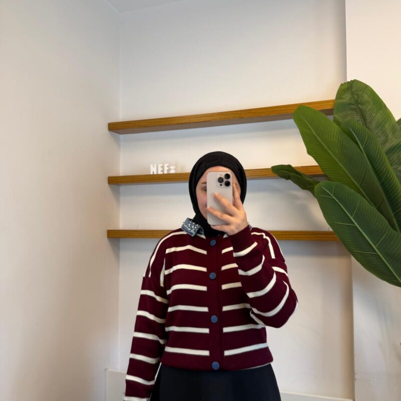 İnci Detaylı Denim Yaka Hırka – Bordo